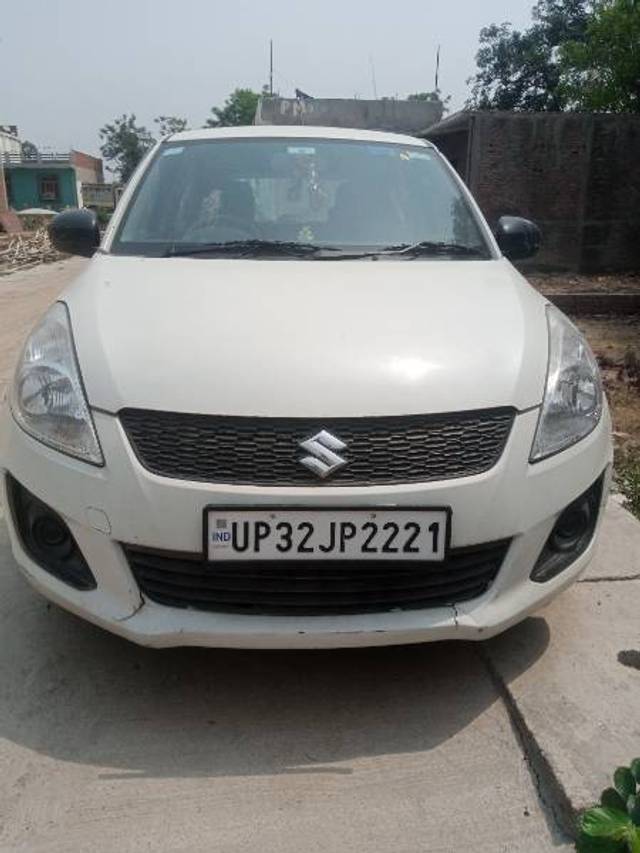 https://images10.gaadi.com/usedgaadi-sellcar/UsedCar/e5afed6fa/ac4e99d9-16ac-4c7a-a938-31aec15760b2.jpg?imwidth=6400