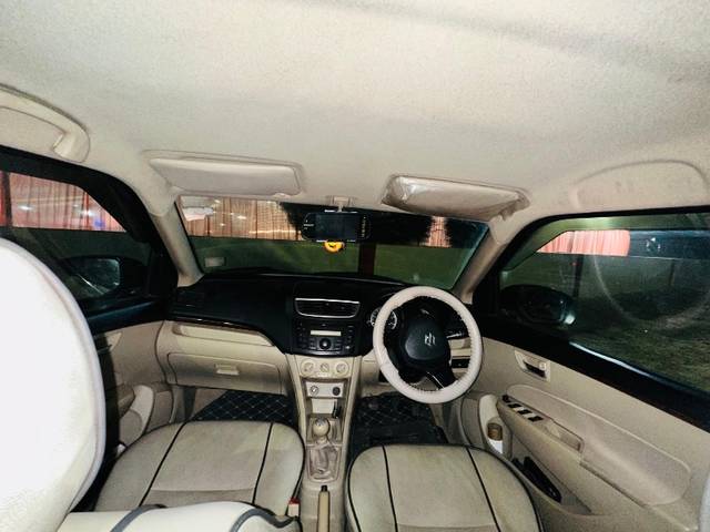 https://images10.gaadi.com/usedgaadi-sellcar/UsedCar/e5b00e97a/8a5f19d5-58b2-4832-91de-945dded6234e.jpeg?imwidth=6402