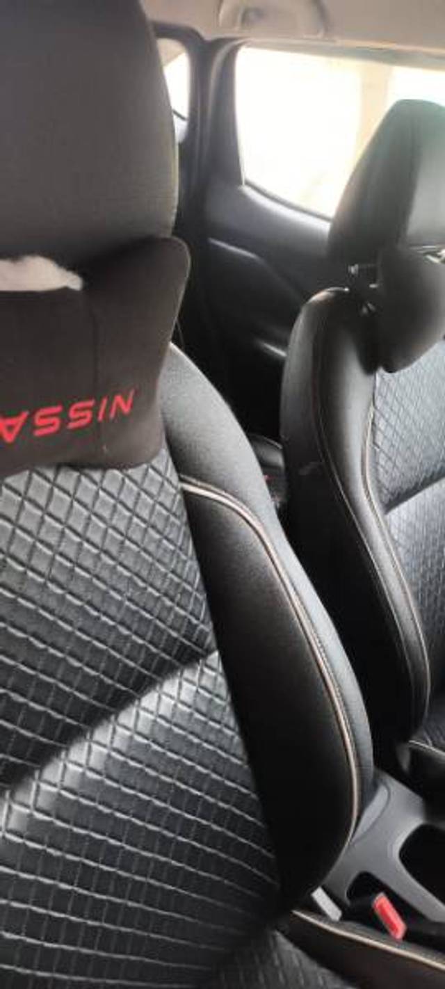 https://images10.gaadi.com/usedgaadi-sellcar/UsedCar/e5b09beaa/a37d2ffc-7d33-4ce9-ad3e-7742f2459d20.jpg?imwidth=6402