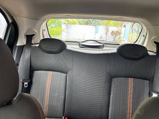 https://images10.gaadi.com/usedgaadi-sellcar/UsedCar/e5b10dcfa/dfaca0db-8de8-40ec-8410-a4d4a08584e4.jpeg?imwidth=6401