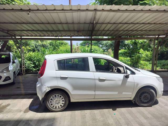 https://images10.gaadi.com/usedgaadi-sellcar/UsedCar/e5b11ff1a/35a22af6-86d7-44cc-8492-762ac3865db8.jpg?imwidth=6402
