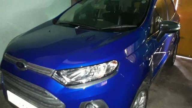 https://images10.gaadi.com/usedgaadi-sellcar/UsedCar/e5b14e4aa/c6c9822f-9cb4-4df6-b462-9ec15de3787f.jpg?imwidth=6400