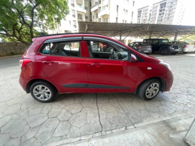 https://images10.gaadi.com/usedgaadi-sellcar/UsedCar/e5b1cd1fa/d202bc48-7856-467e-acec-4244c6d2e53d.jpeg?imwidth=6402