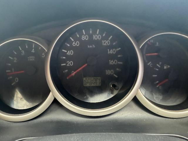 https://images10.gaadi.com/usedgaadi-sellcar/UsedCar/e5b1cf93a/3436e45e-6876-4552-964a-e95d7c8367af.jpeg?imwidth=6401