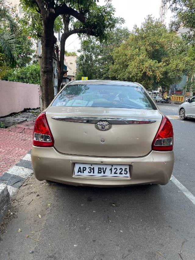 https://images10.gaadi.com/usedgaadi-sellcar/UsedCar/e5b1dd5aa/11f48d03-361c-4cad-8b7d-05f536d6c0a2.jpeg?imwidth=6401