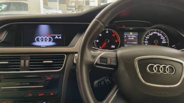 https://images10.gaadi.com/usedgaadi-sellcar/UsedCar/e5b2a112a/0fb90b18-fe15-4292-b289-23b77f0660c9.jpeg?imwidth=6401