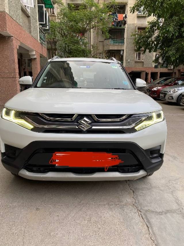 https://images10.gaadi.com/usedgaadi-sellcar/UsedCar/e5b2c1caa/d4b3fd7c-665c-4475-b284-83e9cda94ca5.jpeg?imwidth=6400