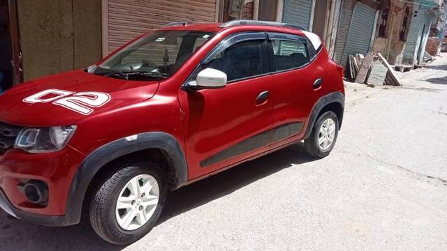 https://images10.gaadi.com/usedgaadi-sellcar/UsedCar/e5b3fae5a/e59b8195-8620-45fa-ab51-b3933c341537.jpg?imwidth=6400