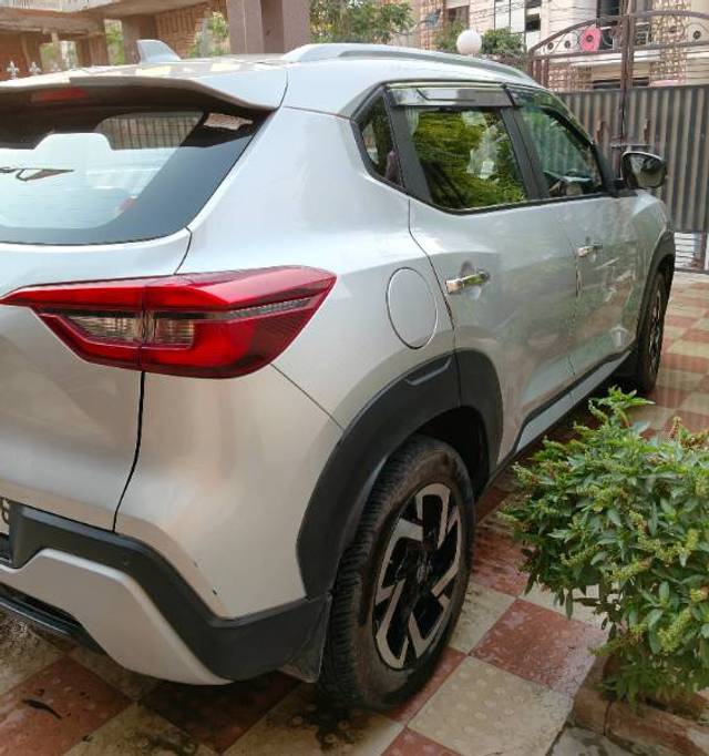 https://images10.gaadi.com/usedgaadi-sellcar/UsedCar/e5b40d2da/3f3ddc64-96b9-42d5-8667-c35c85efac15.jpg?imwidth=6401