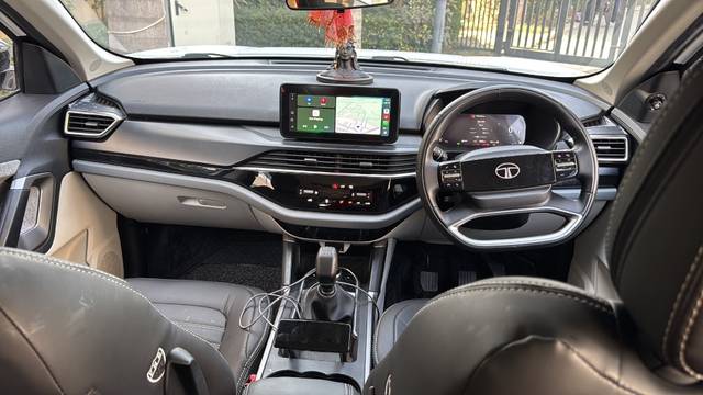 https://images10.gaadi.com/usedgaadi-sellcar/UsedCar/e5b47908a/27bdbb5e-143d-4f1a-b8ff-8c620cf4bdb6.jpeg?imwidth=6402