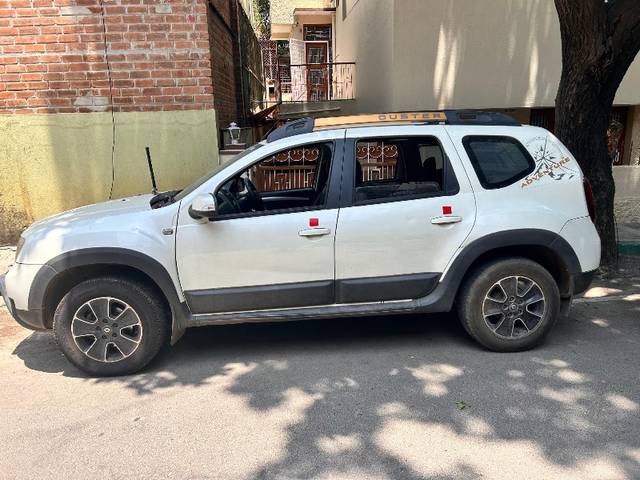 https://images10.gaadi.com/usedgaadi-sellcar/UsedCar/e5b68d09a/55870618-861d-47dc-abd6-80c8d7ce7222.jpeg?imwidth=6400
