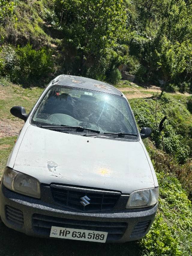 https://images10.gaadi.com/usedgaadi-sellcar/UsedCar/e5b74f74a/22b822d4-ca1a-4233-bf99-ea8a934be278.jpeg?imwidth=6400