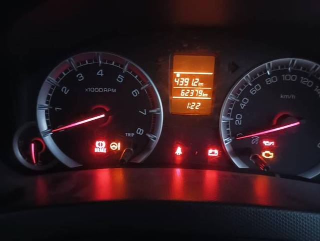 https://images10.gaadi.com/usedgaadi-sellcar/UsedCar/e5b78f59a/6e74dbe9-909a-4eea-977d-29fa4c09175d.jpg?imwidth=6401