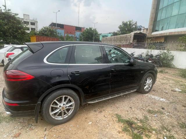https://images10.gaadi.com/usedgaadi-sellcar/UsedCar/e5b7b6cfa/f6cfaba2-887e-4168-bef5-67ec96557b6a.jpg?imwidth=6401