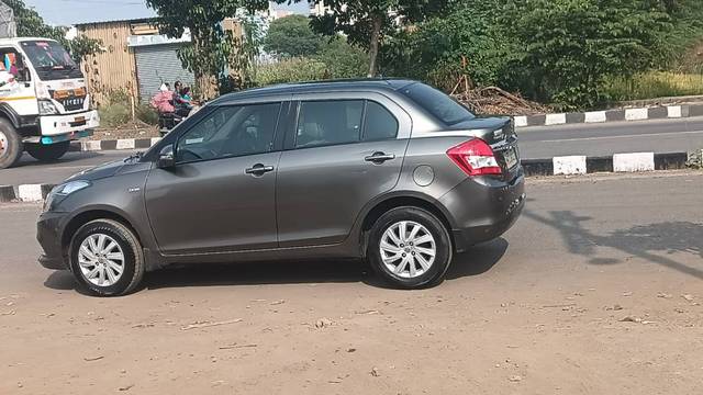 https://images10.gaadi.com/usedgaadi-sellcar/UsedCar/e5b7fdbea/cc44b93d-3a43-4be4-8c4e-af12351bdff1.jpg?imwidth=6400