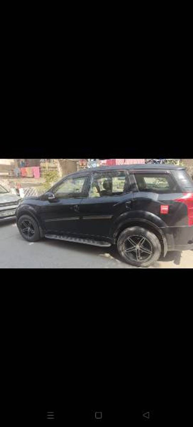 https://images10.gaadi.com/usedgaadi-sellcar/UsedCar/e5b855a6a/cde54d80-550f-4a73-a358-598ccb3822da.jpg?imwidth=6401