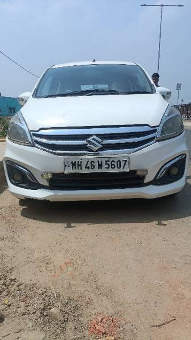 https://images10.gaadi.com/usedgaadi-sellcar/UsedCar/e5b855b7a/463ec1ce-59d1-4759-9b02-7c94daa0be5e.jpg?imwidth=6400
