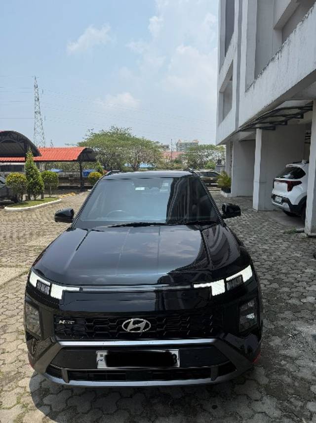 https://images10.gaadi.com/usedgaadi-sellcar/UsedCar/e5b8b469a/5e81eba2-6e69-4da6-a0c4-229d22553096.jpeg?imwidth=6400