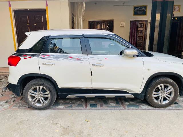 https://images10.gaadi.com/usedgaadi-sellcar/UsedCar/e5b8be69a/02528047-bc12-41f8-8414-06c7c8a7a539.jpeg?imwidth=6401