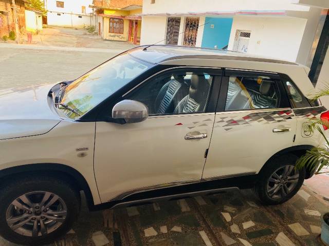 https://images10.gaadi.com/usedgaadi-sellcar/UsedCar/e5b8be69a/f519e228-1d45-48a2-98cb-28f4e089e401.jpeg?imwidth=6402