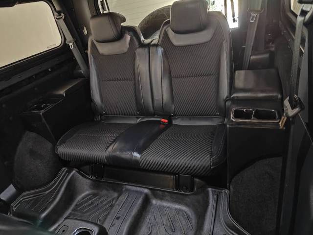 https://images10.gaadi.com/usedgaadi-sellcar/UsedCar/e5b9d510a/34cf6f9b-91af-418f-8d35-ff2f7033cbe3.jpg?imwidth=6402
