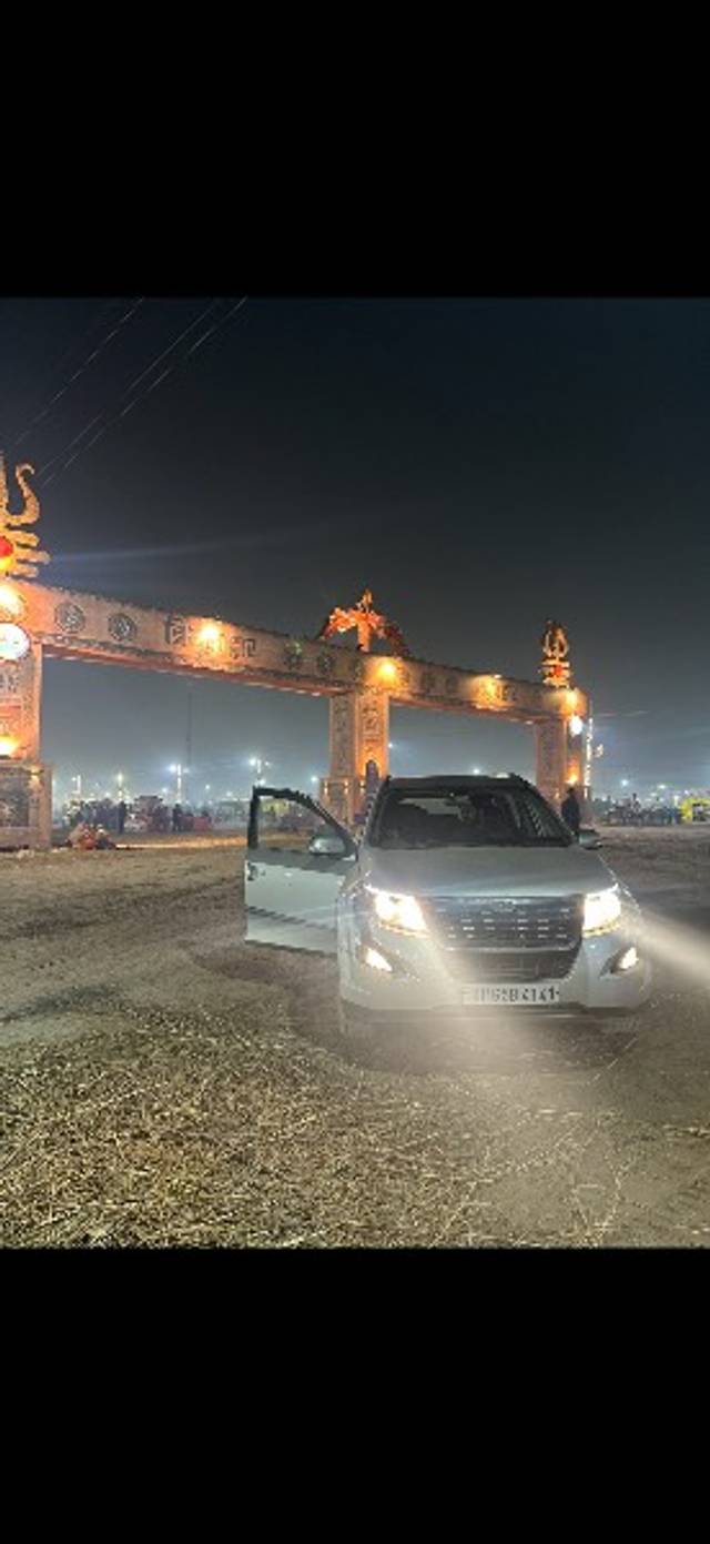 https://images10.gaadi.com/usedgaadi-sellcar/UsedCar/e5b9f0c9a/aa2169e6-b855-4d06-9f8f-11644a0ef59a.png?imwidth=6401