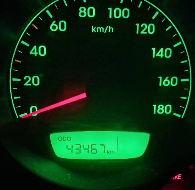 https://images10.gaadi.com/usedgaadi-sellcar/UsedCar/e5ba2eeaa/511465e7-691c-45a7-adf6-b13a58857d49.jpg?imwidth=6402