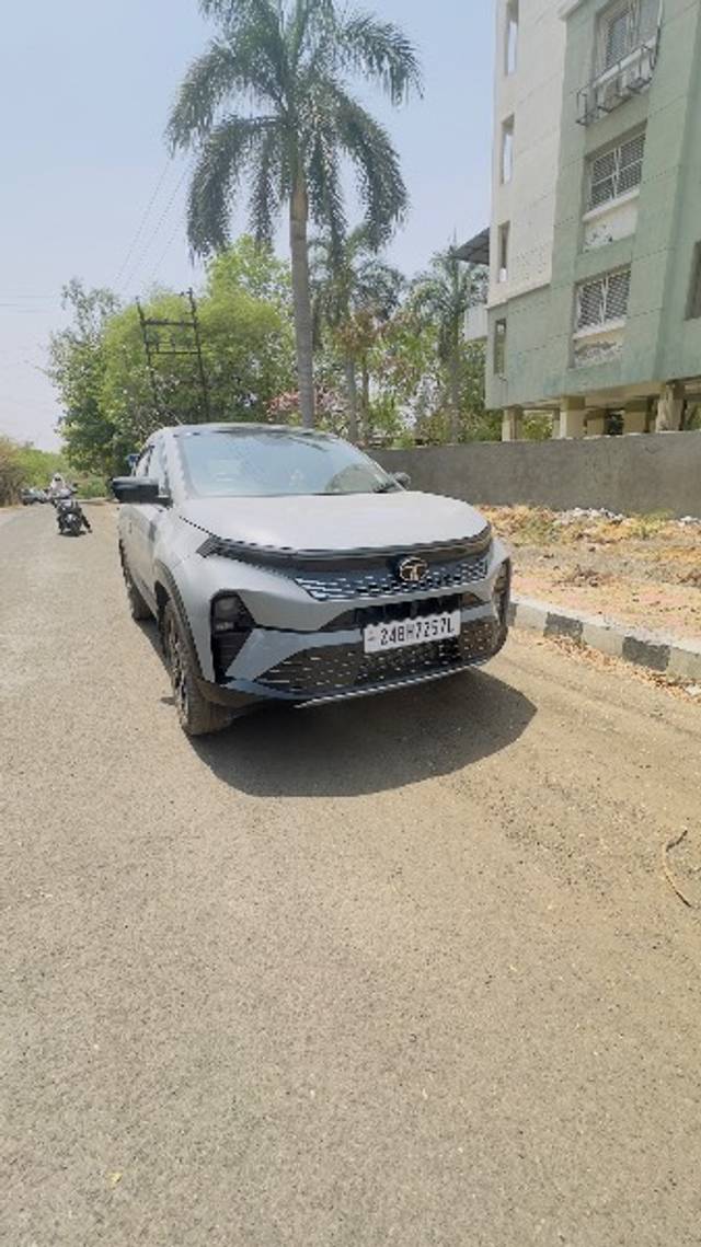 https://images10.gaadi.com/usedgaadi-sellcar/UsedCar/e5ba7519a/9152d1cc-9689-4db3-ae99-af6426fc255b.jpeg?imwidth=6400