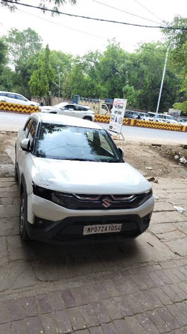 https://images10.gaadi.com/usedgaadi-sellcar/UsedCar/e5babca6a/354ef377-27b8-4ec1-a4fd-0bd7206e5d92.jpg?imwidth=6400