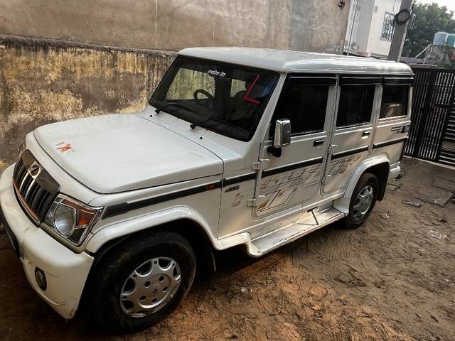 https://images10.gaadi.com/usedgaadi-sellcar/UsedCar/e5bafd5ba/5ccadf73-bafb-428d-8412-79e437cbb3c6.jpeg?imwidth=6400