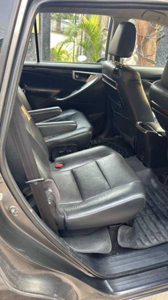 https://images10.gaadi.com/usedgaadi-sellcar/UsedCar/e5bb2d80a/6723044c-65bc-4e53-a1fe-246bd3d941d5.jpeg?imwidth=6402
