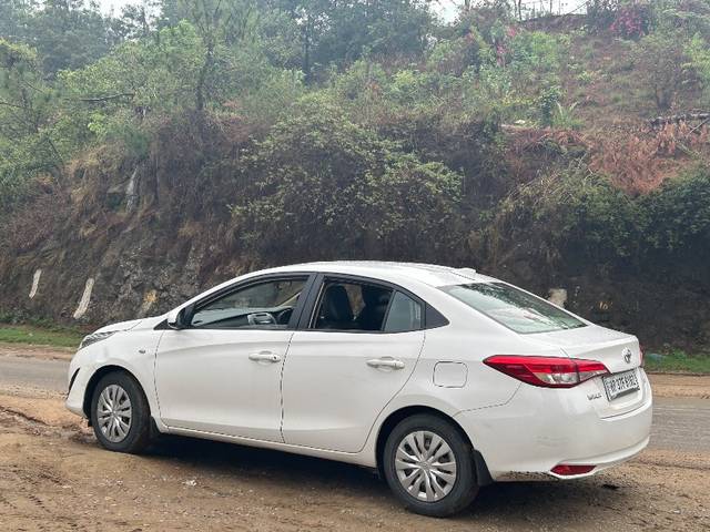 https://images10.gaadi.com/usedgaadi-sellcar/UsedCar/e5bb4e6ea/0b209f92-3eb4-411f-942d-ea9357877459.jpeg?imwidth=6400