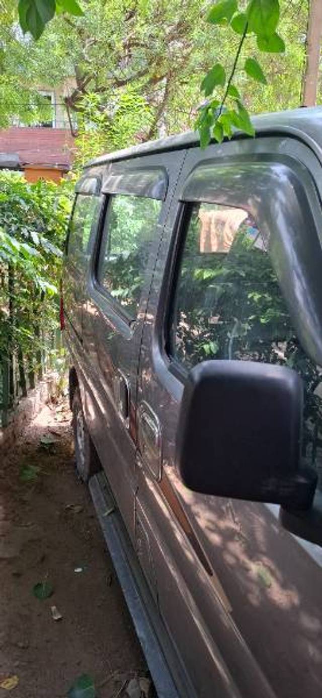 https://images10.gaadi.com/usedgaadi-sellcar/UsedCar/e5bb565ea/05587607-5052-413d-8892-9292e72effab.jpg?imwidth=6402
