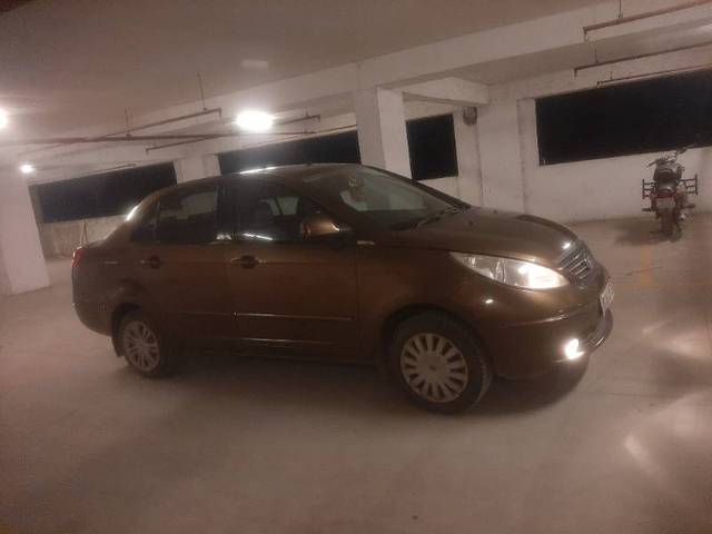 https://images10.gaadi.com/usedgaadi-sellcar/UsedCar/e5bb86aea/b5ec9241-0589-4c63-873e-7a29a1e642c5.jpg?imwidth=6400