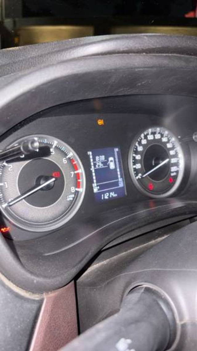 https://images10.gaadi.com/usedgaadi-sellcar/UsedCar/e5bb8f9aa/737ca448-a0b4-421a-b9f0-59aa1c40d819.jpeg?imwidth=6401
