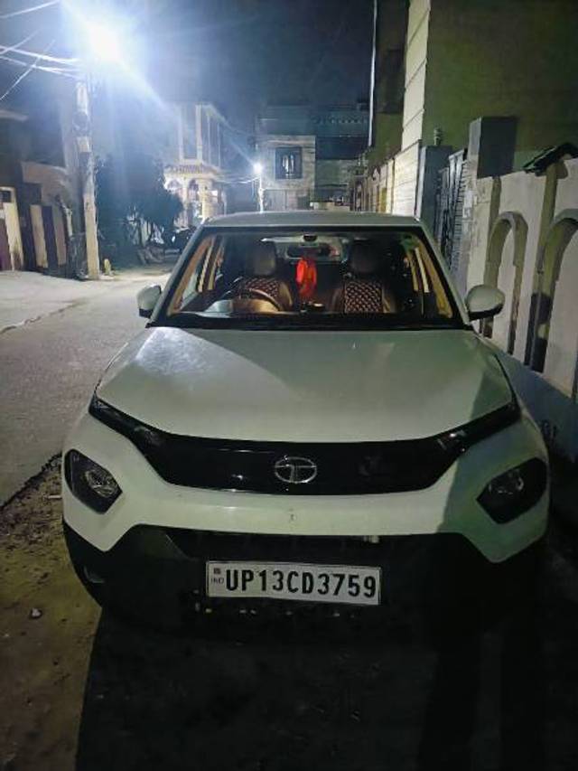 https://images10.gaadi.com/usedgaadi-sellcar/UsedCar/e5bb9cbea/d61c4930-8149-4953-9007-d8a84a1dc7ac.jpg?imwidth=6400