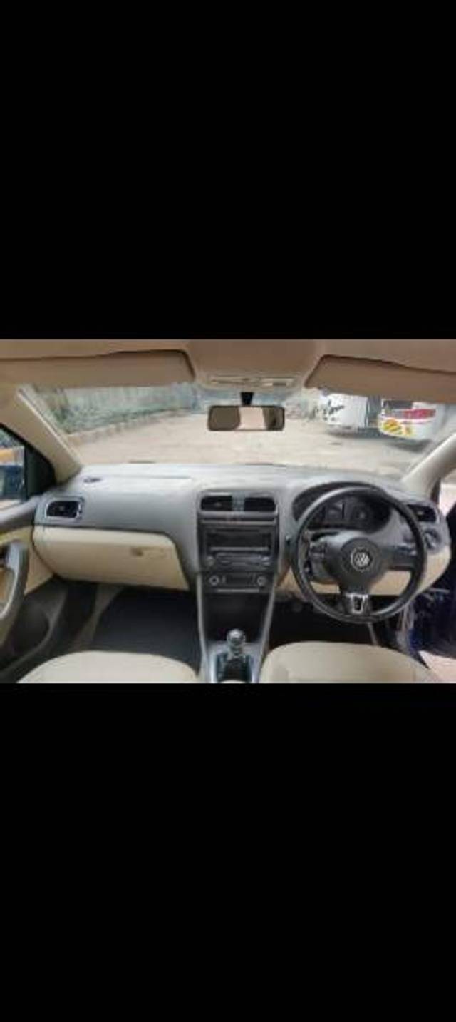 https://images10.gaadi.com/usedgaadi-sellcar/UsedCar/e5bbac8da/e6919bcc-40d1-4201-8f31-9bc9e255f84b.png?imwidth=6402