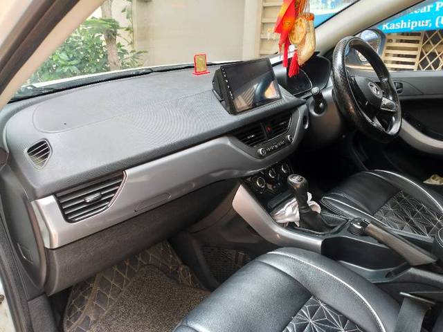 https://images10.gaadi.com/usedgaadi-sellcar/UsedCar/e5bd1193a/3361a040-adf9-40cf-b5c7-4005fdd5d7ee.jpg?imwidth=6402