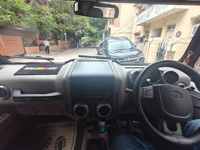 https://images10.gaadi.com/usedgaadi-sellcar/UsedCar/e5bd862ea/600ddd32-a833-45e6-a22a-03ab4fa54582.jpg?imwidth=6400