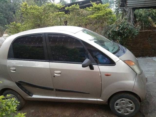 https://images10.gaadi.com/usedgaadi-sellcar/UsedCar/e5bdf29aa/61a1b788-6615-42ab-a093-c31fc1837e17.jpg?imwidth=6401