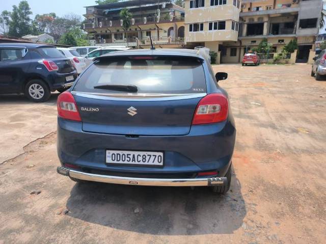 https://images10.gaadi.com/usedgaadi-sellcar/UsedCar/e5be22eaa/a2bd542c-e174-40f3-9129-354d07e9dfb1.jpg?imwidth=6400