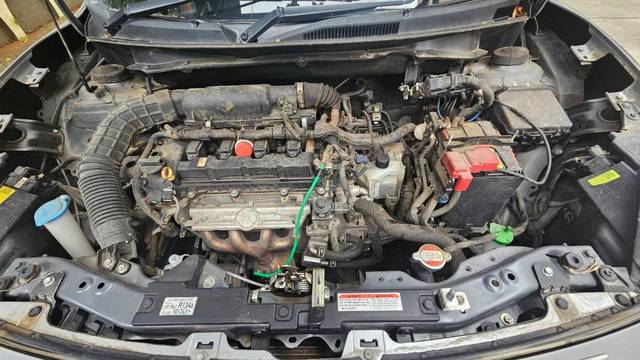 https://images10.gaadi.com/usedgaadi-sellcar/UsedCar/e5be6cd4a/13aa57fe-f5b0-4359-837c-84890e223cb9.jpg?imwidth=6402