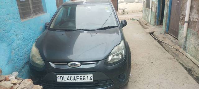https://images10.gaadi.com/usedgaadi-sellcar/UsedCar/e5beaec3a/59245110-5bf7-4dfd-a7ea-5cbf9ca43df4.jpg?imwidth=6400