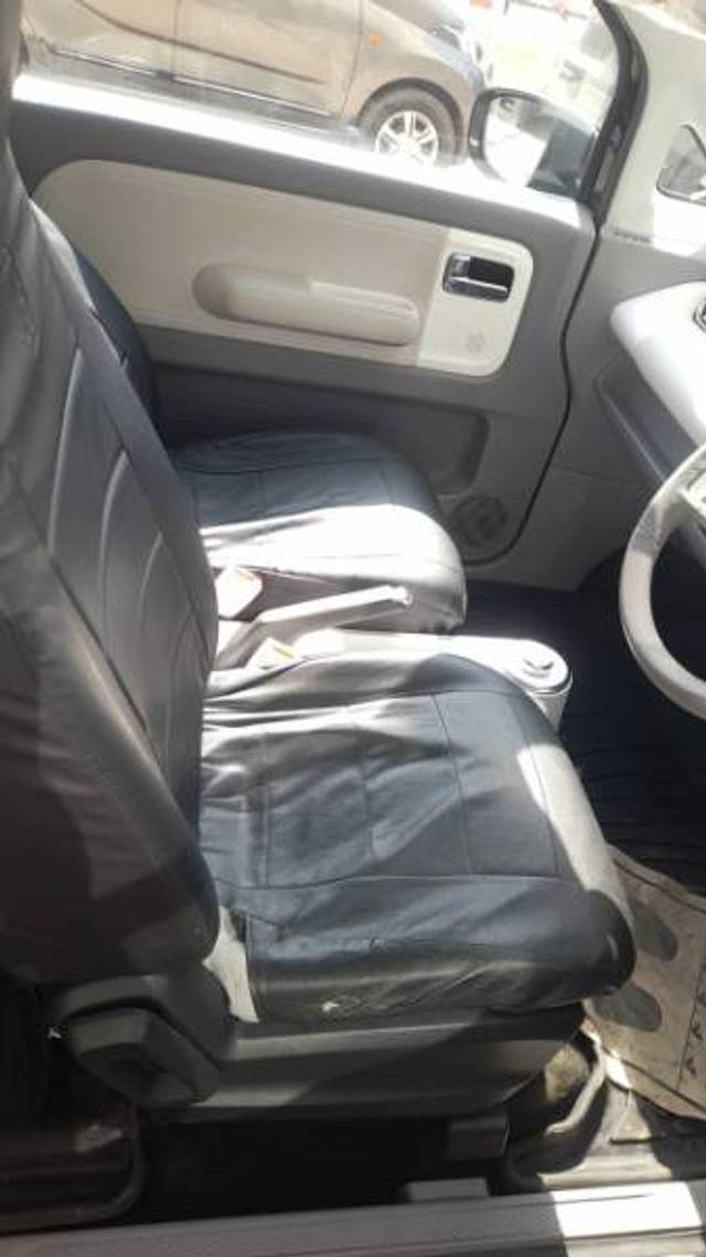 https://images10.gaadi.com/usedgaadi-sellcar/UsedCar/e5bf2697a/afabfef8-70b4-446e-9add-15c6ede6874c.jpg?imwidth=6401