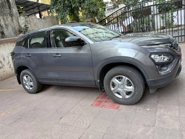 https://images10.gaadi.com/usedgaadi-sellcar/UsedCar/e5bf9adca/9e370b83-44b6-4b68-9c74-be9d7e4b0e2a.jpeg?imwidth=6400