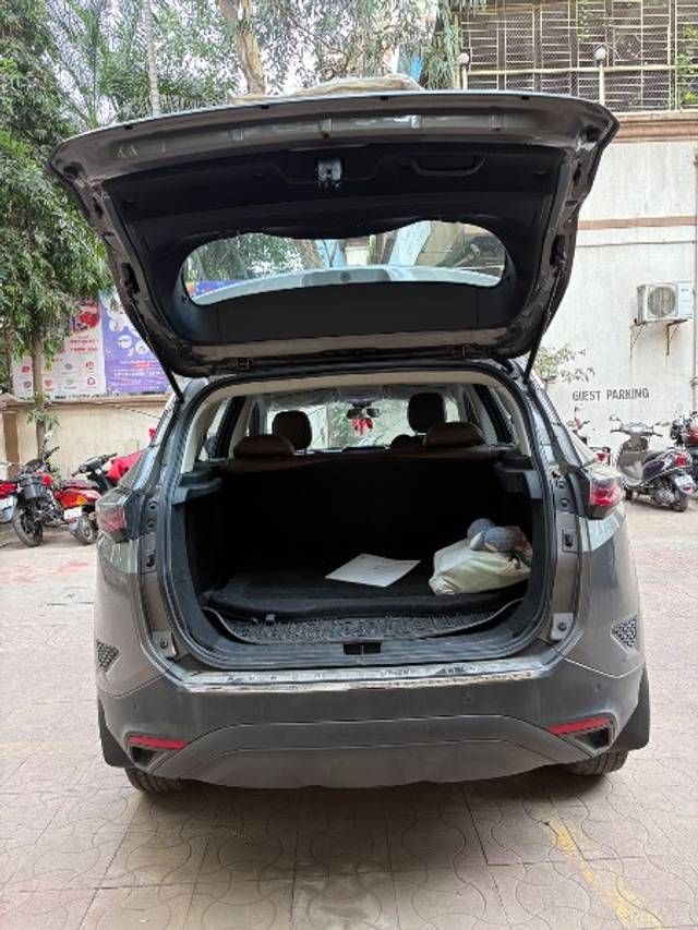 https://images10.gaadi.com/usedgaadi-sellcar/UsedCar/e5bf9adca/e608bcfe-a0fc-4852-9162-b9fc645d8a22.jpeg?imwidth=6401