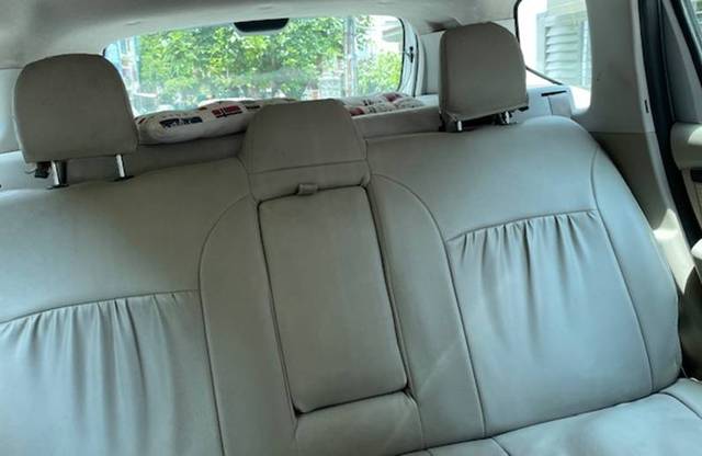 https://images10.gaadi.com/usedgaadi-sellcar/UsedCar/e5bfccf6a/441e23b7-759d-40b2-9e75-34dace07ba47.PNG?imwidth=6401