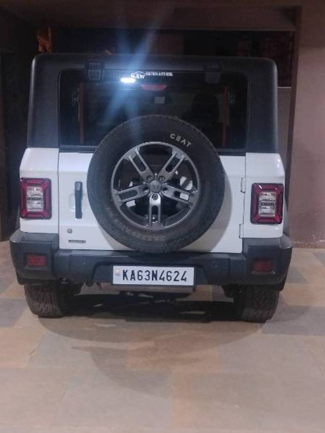 https://images10.gaadi.com/usedgaadi-sellcar/UsedCar/e5bffffba/4deee2af-24e7-4d06-b558-b829f88b5d46.jpg?imwidth=6401