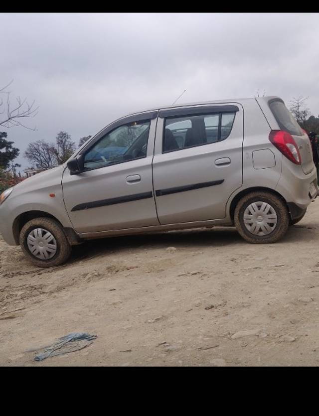 https://images10.gaadi.com/usedgaadi-sellcar/UsedCar/e5c030f9a/04dd9c86-cea8-4228-980a-a22fd46eb62b.jpeg?imwidth=6401