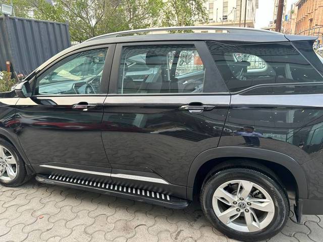 https://images10.gaadi.com/usedgaadi-sellcar/UsedCar/e5c0941fa/0f6ab804-9c83-4d74-affb-aba033730737.jpg?imwidth=6400